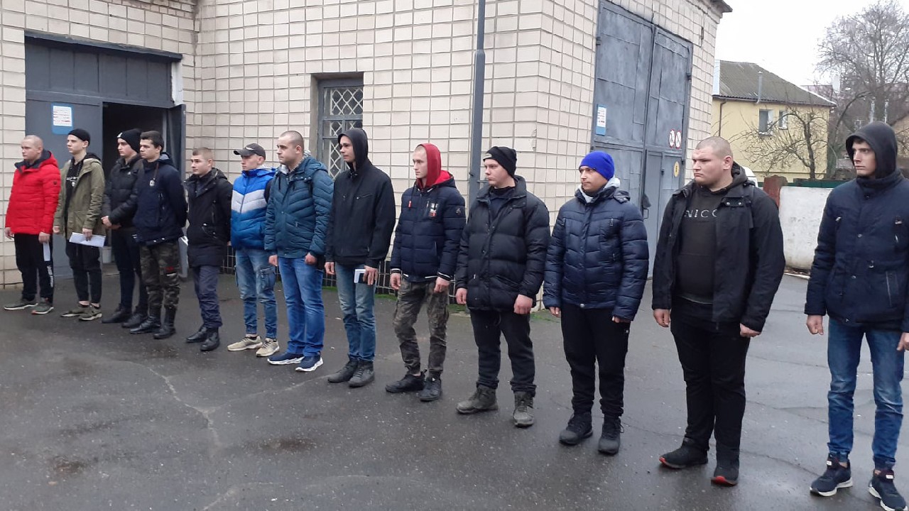 Провели до лав Збройних Сил України